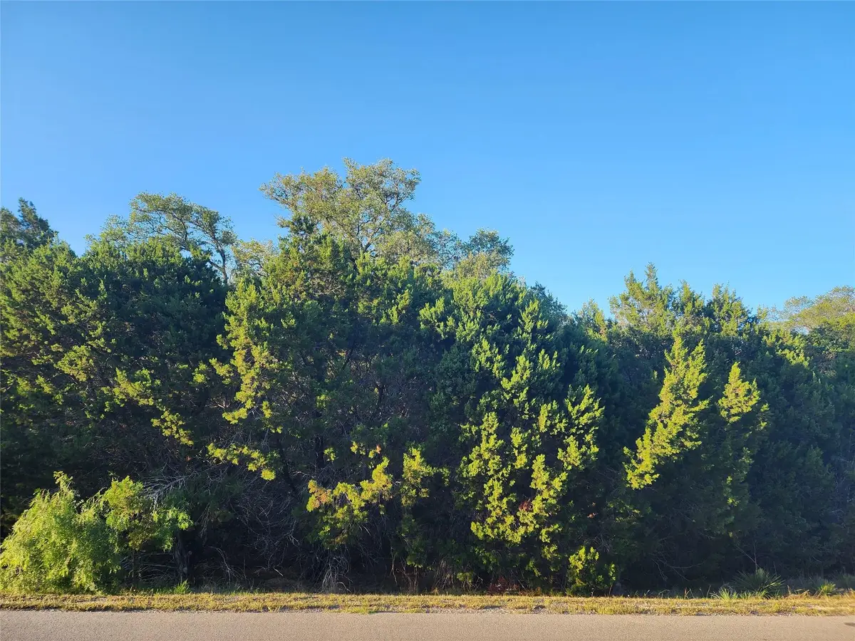 21304 Highland Lake Dr, Lago Vista, TX 78645 - Image #1