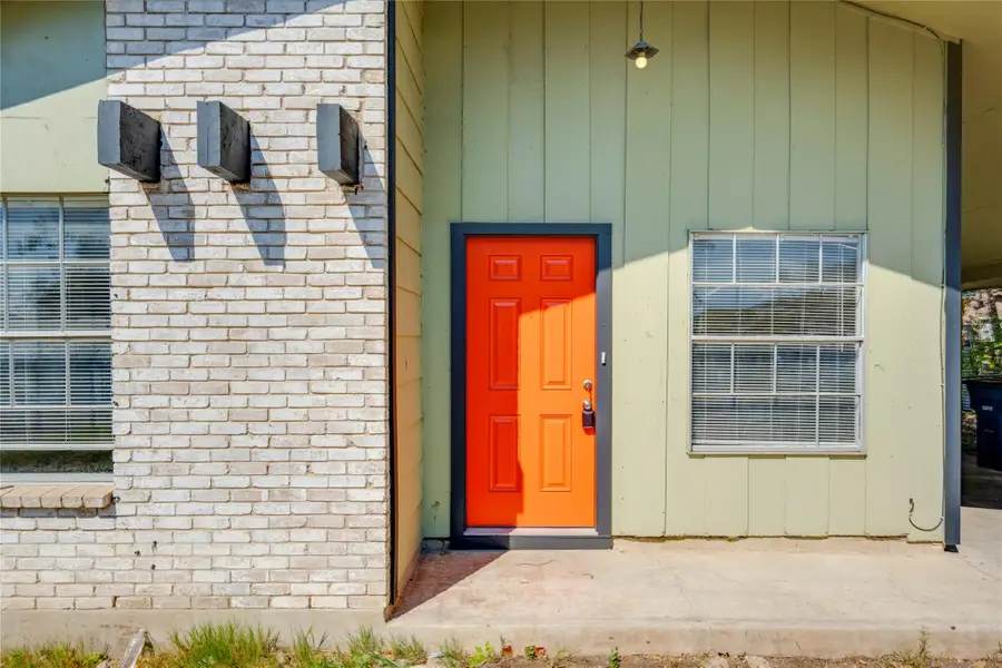 5900 Glen Meadow Dr, Austin, TX 78745 - #2