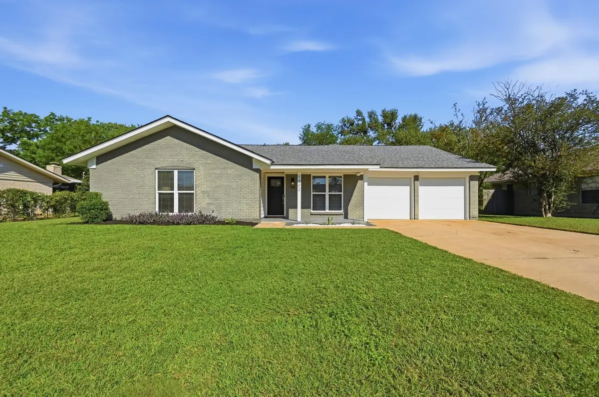 5402 Basswood Ln, Austin, TX 78723 - #1