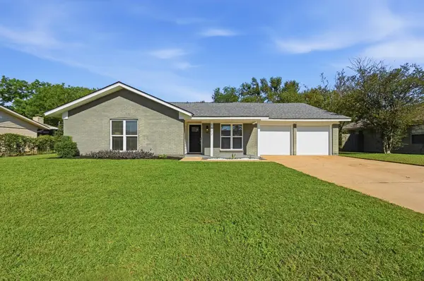5402 Basswood Ln, Austin, TX 78723