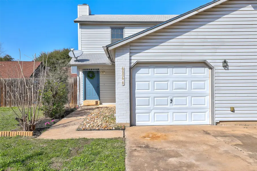 8806 Springmail Units A And B Cir, Austin, TX 78729 - #3
