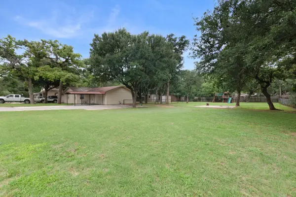 1206 Sherrard St, Burnet, TX 78611
