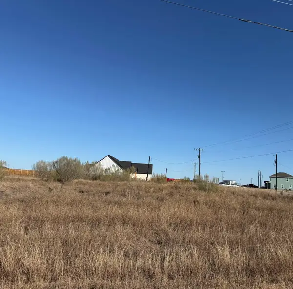 109 Desperado Loop, Del Valle, TX 78617