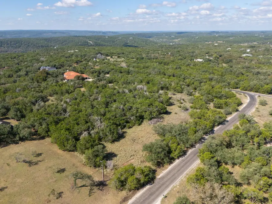 1001 Bluff View Rd, Wimberley, TX 78676 - #2
