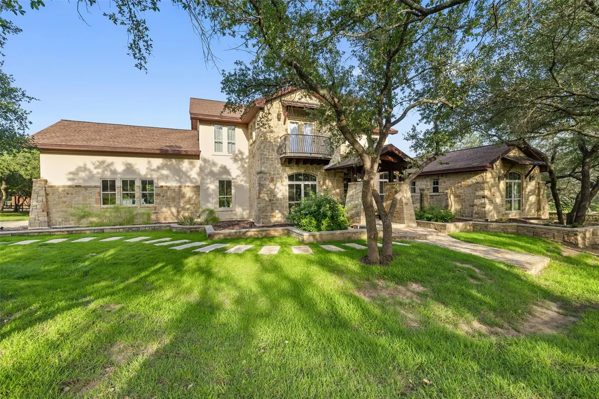 23923 Tres Coronas Dr, Spicewood, TX 78669 - Image #1