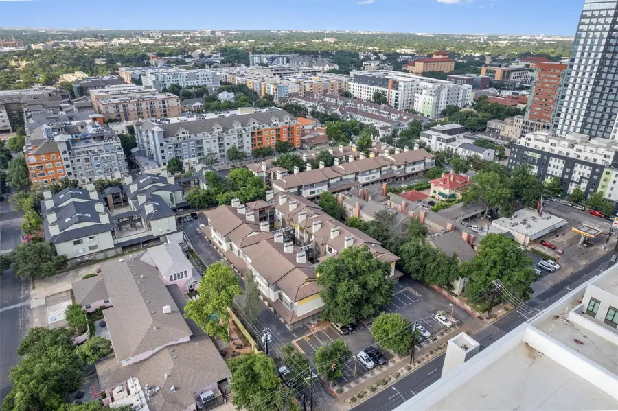 806 W 24th St #326, Austin, TX 78705 - Image #2