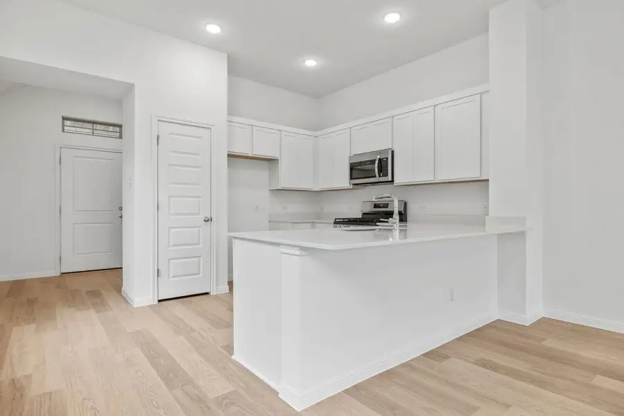 181 Hornet St, Elgin, TX 78621 - #3