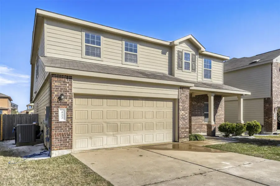 433 Druse Ln, Jarrell, TX 76537 - Image #2