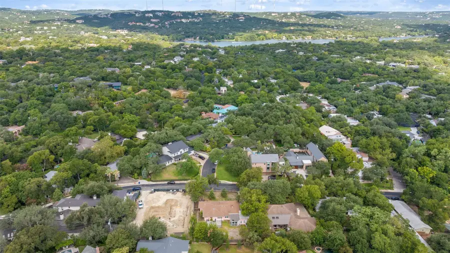 2605 Hillview Rd, Austin, TX 78703 - Image #3