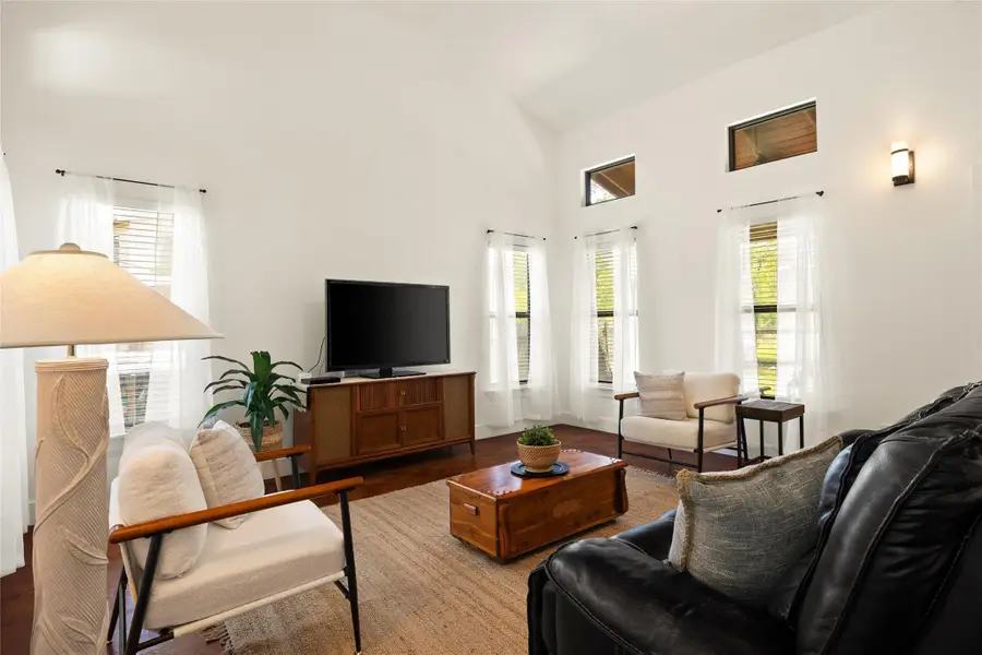 5605 Mccarty Ln, Austin, TX 78749 - #3