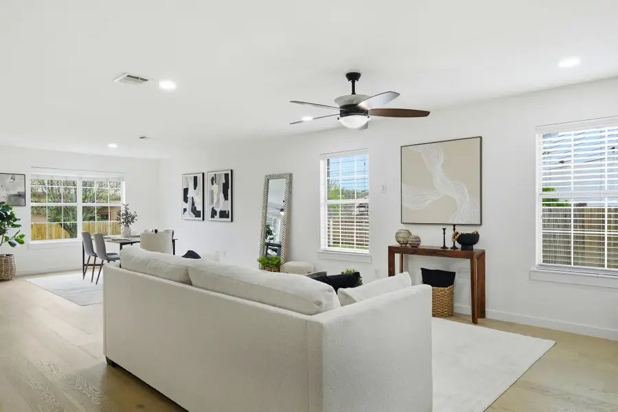 205 N Boone Valley Dr, Round Rock, TX 78664 - #3