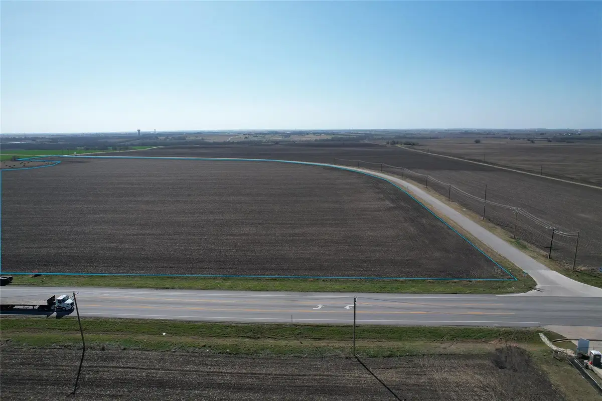 NA Fm-397 / Carlos Parker, Taylor, TX 76574 - #1