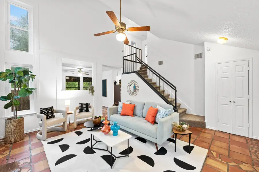 811 Silcantu Dr, Austin, TX 78748 - #3