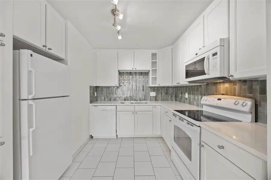 1750 Timber Ridge Rd #101, Austin, TX 78741 - #3