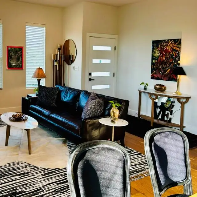 2108 Rosewood Ave #B, Austin, TX 78702 - #3