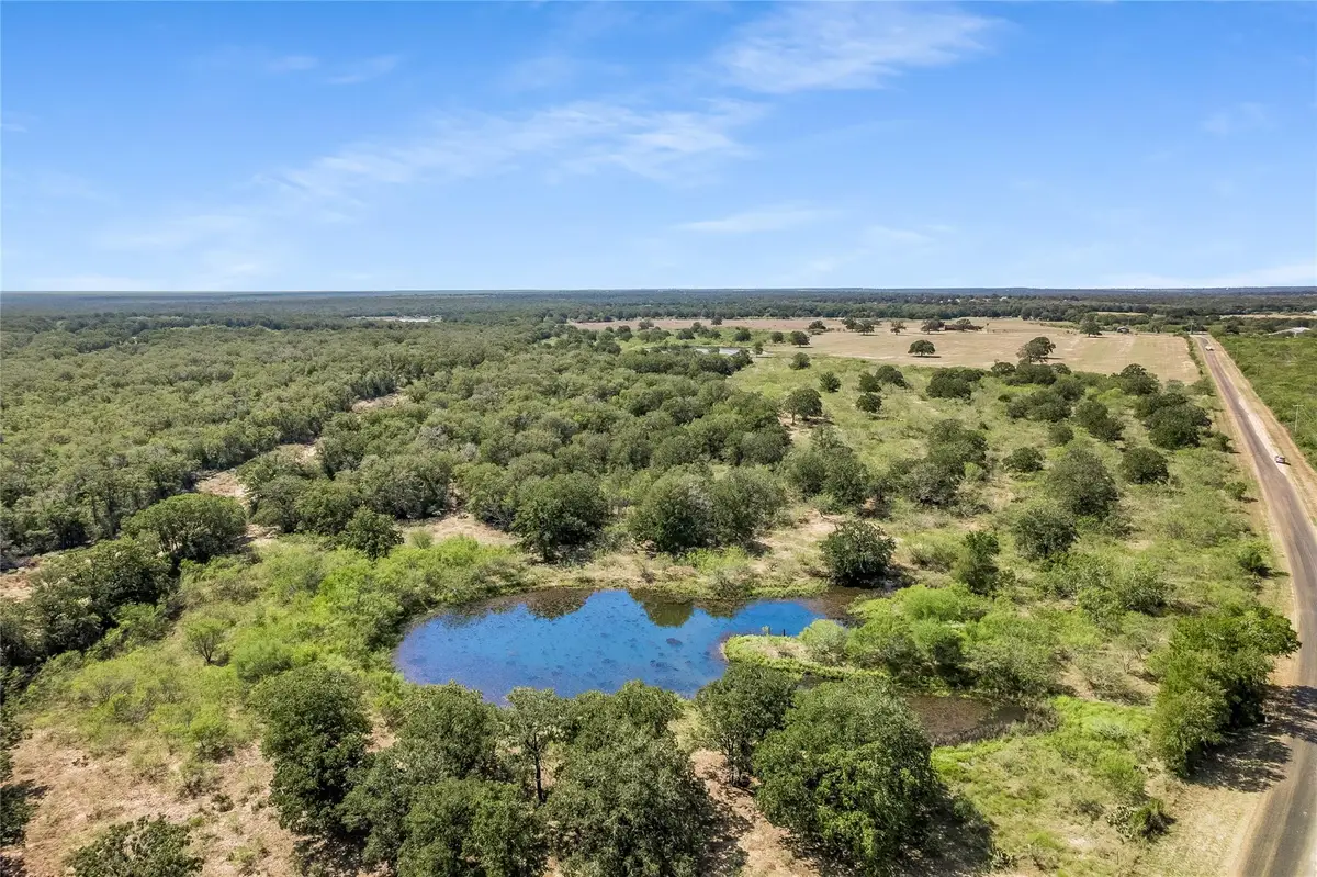 5637 Jeddo Rd, Waelder, TX 78959 - Image #1