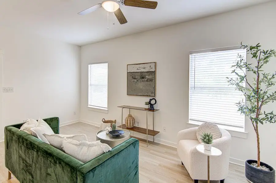 2106 Cullen Ave #208, Austin, TX 78757 - #2