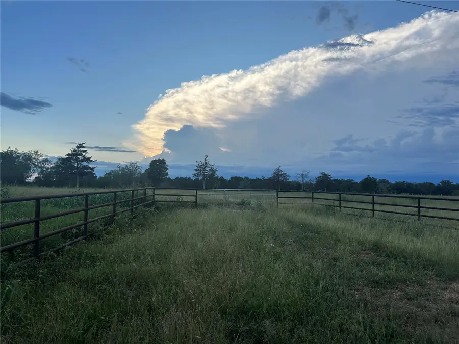 1403 Armstrong Derry Rd, Waelder, TX 78959 - #3