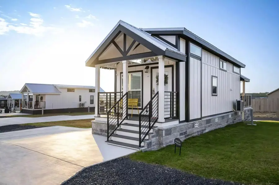 5386 Ranch Road 1376 Rd #56, Fredericksburg, TX 78624 - Image #2