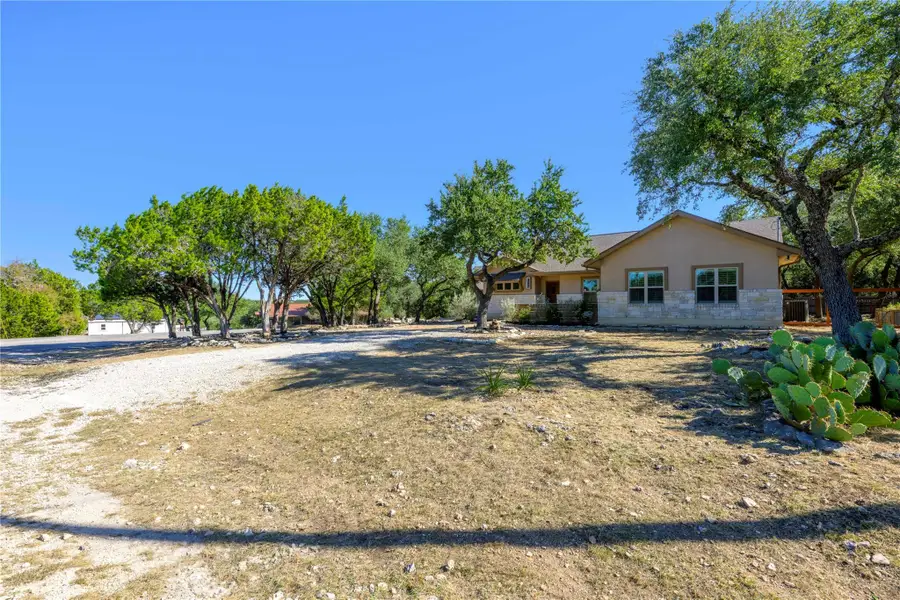 541 Lasso Loop, Canyon Lake, TX 78133 - Image #2