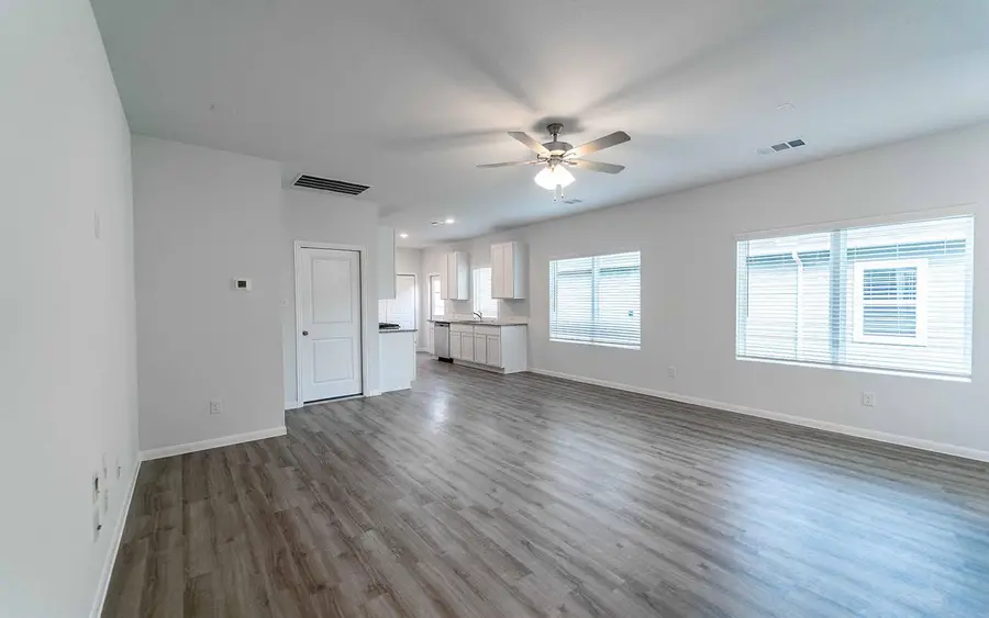 207 Everglades Dr, Kyle, TX 78640 - #3