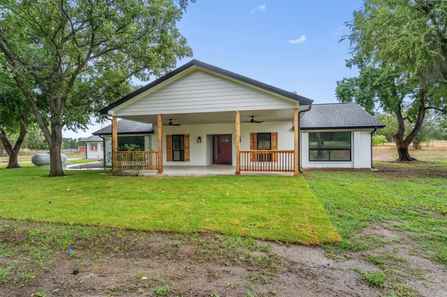 1037 Western Hills Rd, Rockdale, TX 76567 - Image #3