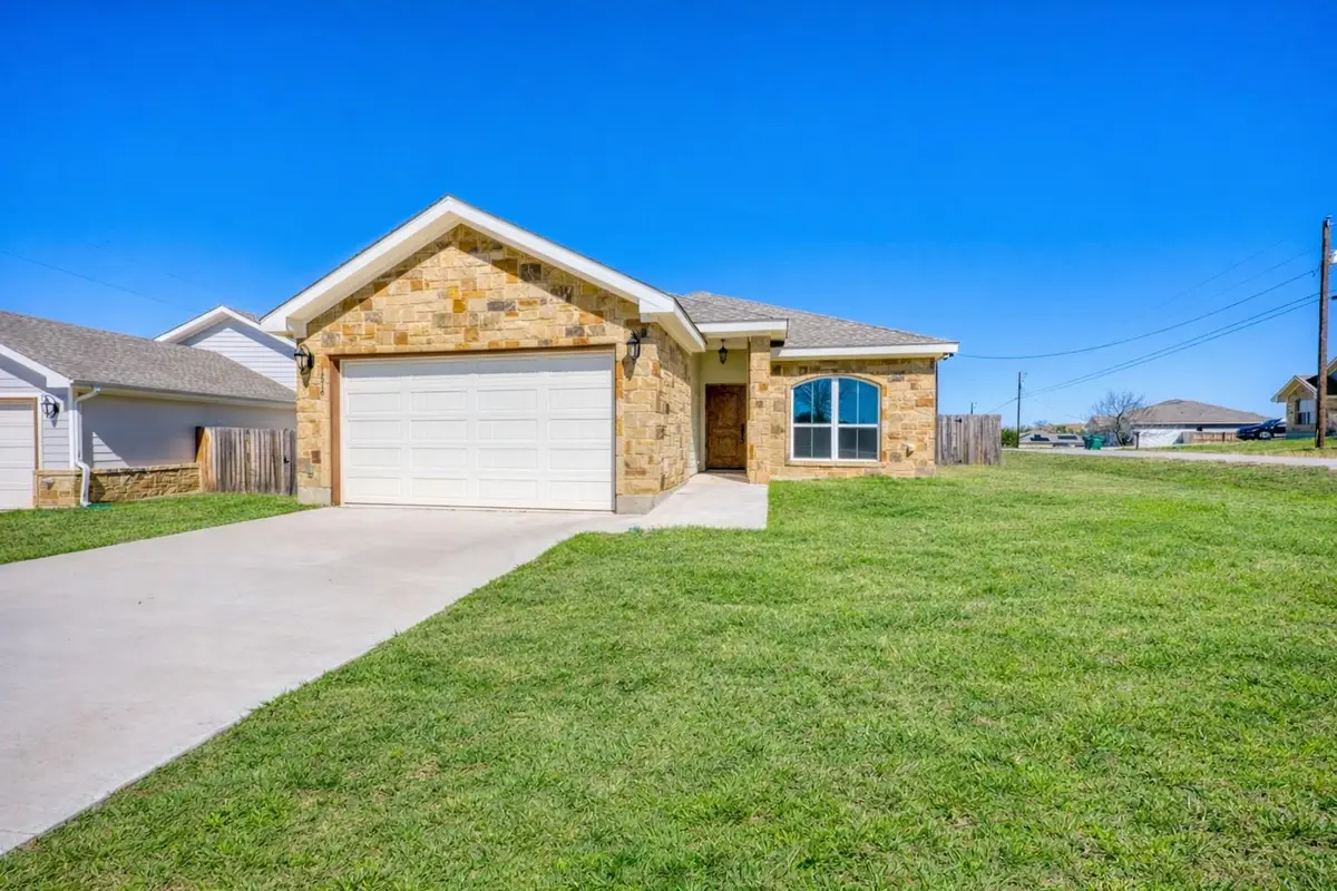 1516 Stonecrests Dr, Granite Shoals, TX 78654 - #1