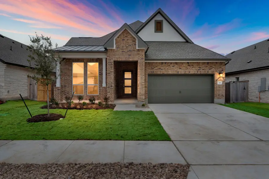 325 Crescent Heights Dr, Georgetown, TX 78628 - Image #2