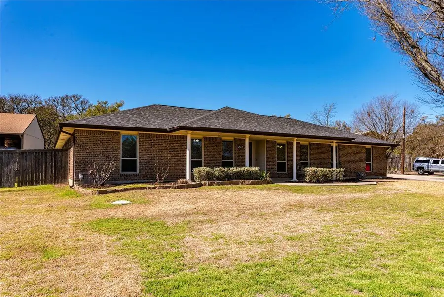 505 Canyon Wren Dr, Buda, TX 78610 - Image #2