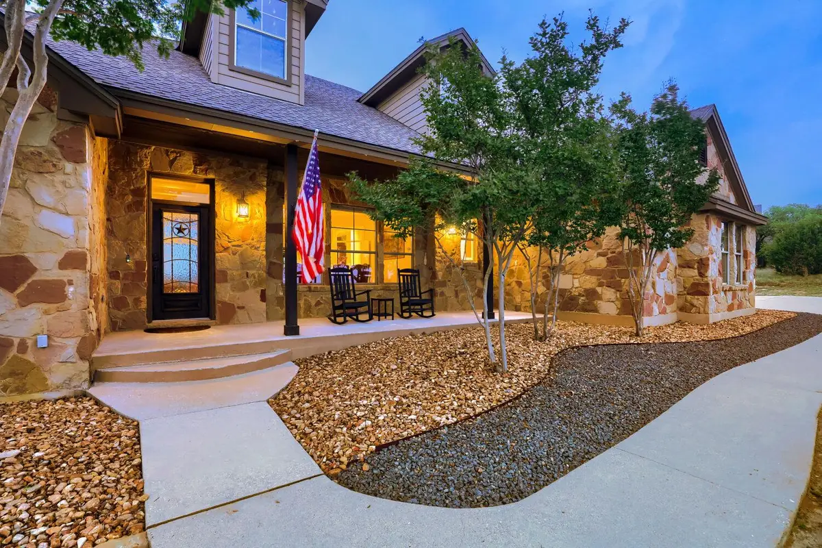 226 Hudson Ln, Dripping Springs, TX 78620 - #1