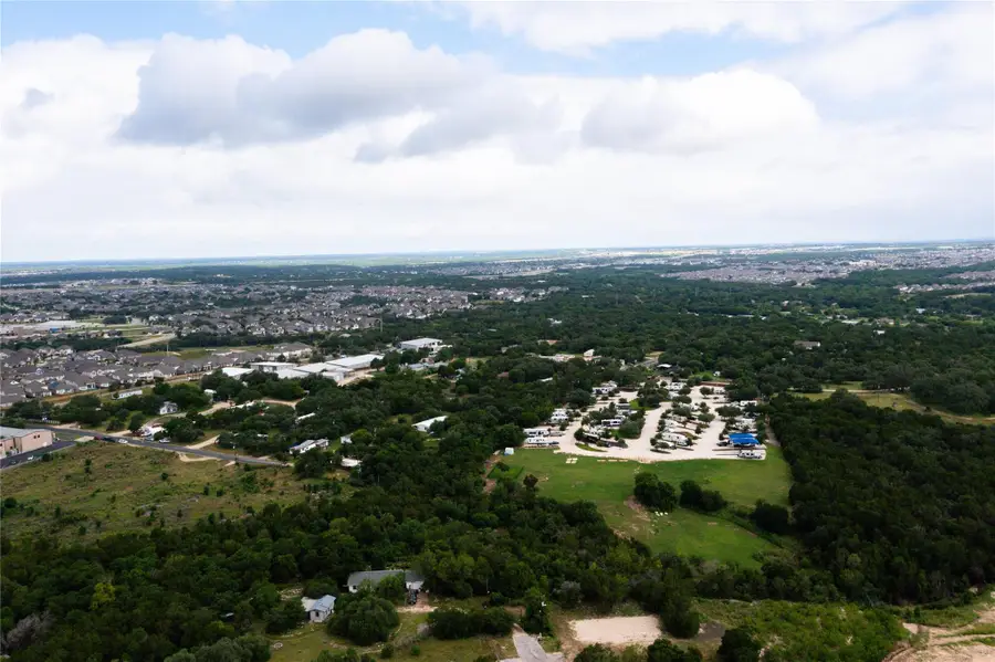 210 Jennifer Ln, Leander, TX 78641 - #3