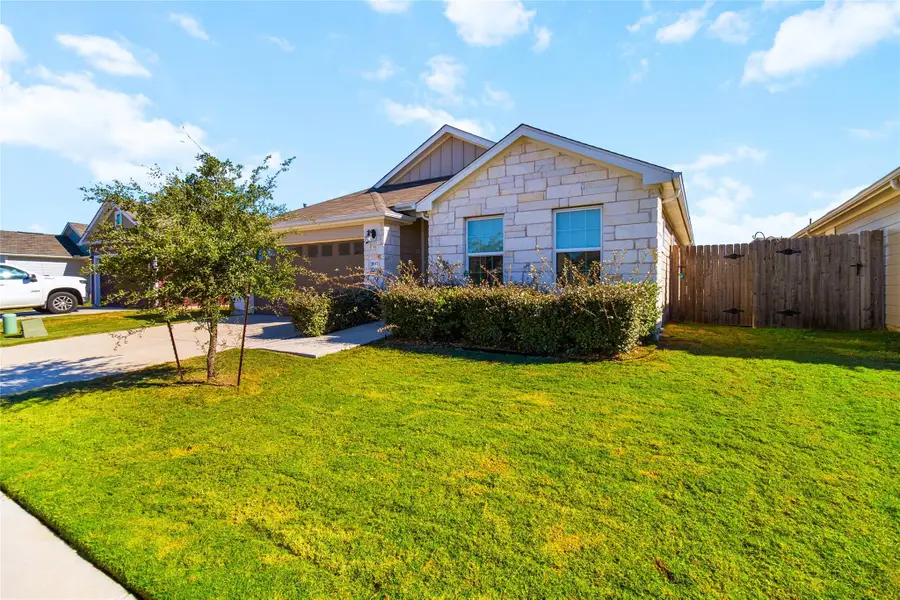 7407 Grenadine Bloom Bnd, Del Valle, TX 78617 - Image #3