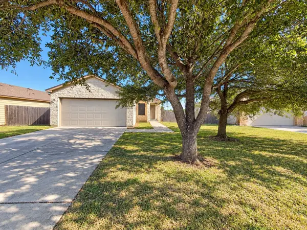 230 New Country Rd, Kyle, TX 78640