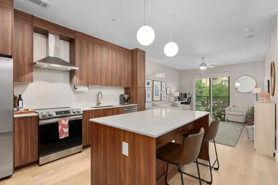 1701 Simond Ave #215, Austin, TX 78723 - #2