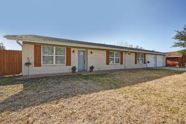 808 Vogel Dr, Lockhart, TX 78644