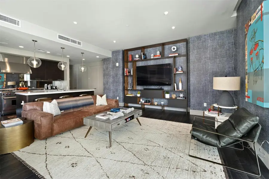 200 Congress Ave #15D, Austin, TX 78701 - #2