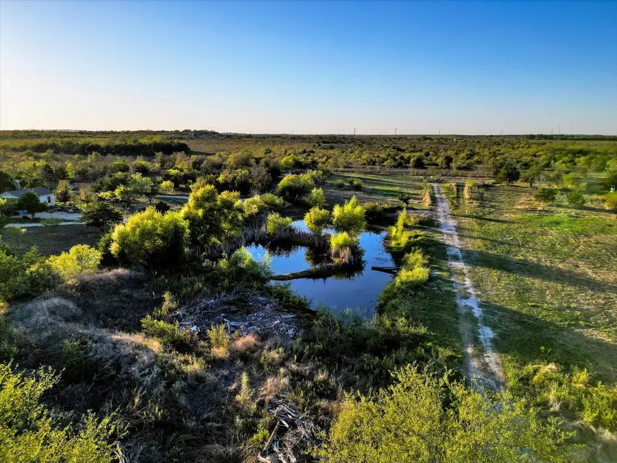 11622 Doyle Overton Rd, Austin, TX 78719 - Image #2