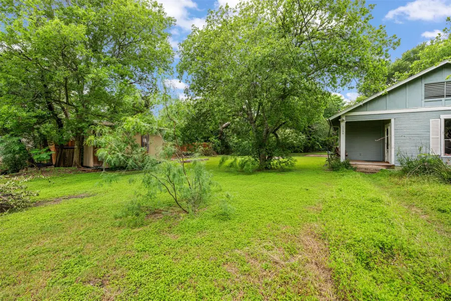 1132 Eleanor St, Austin, TX 78721 - #3