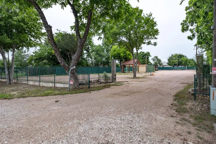 1051 Old 1460 Trl, Georgetown, TX 78626 - #2