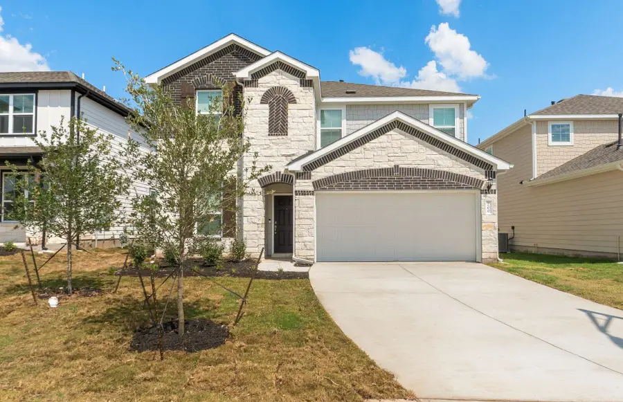 200 Daniels Dusty Trl, Georgetown, TX 78626 - Image #2
