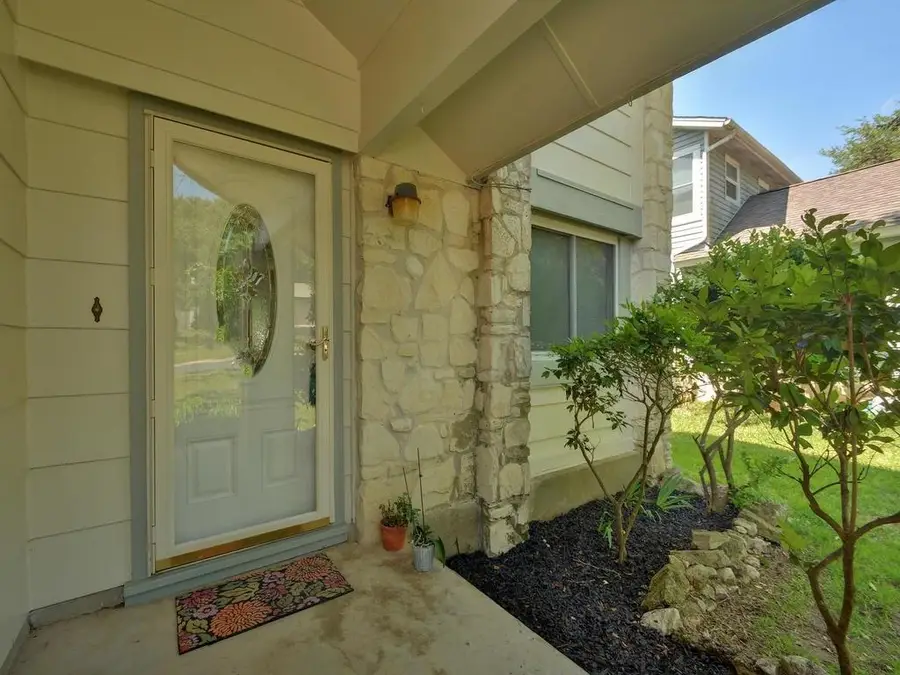 8421 Spring Valley Dr, Austin, TX 78736 - #3