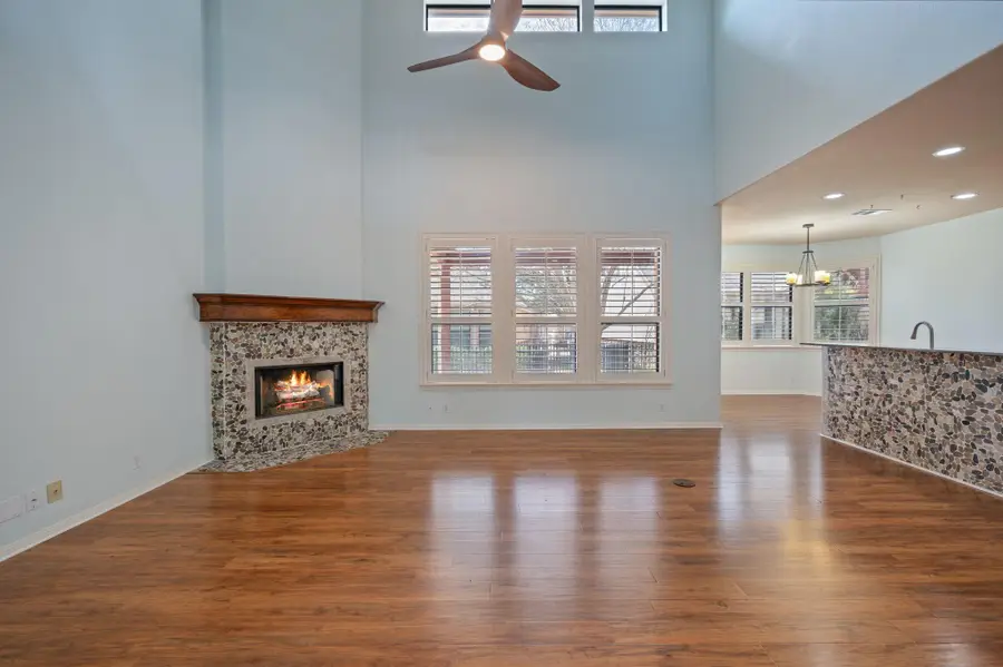 4229 Johns Light Dr, Austin, TX 78727 - Image #3