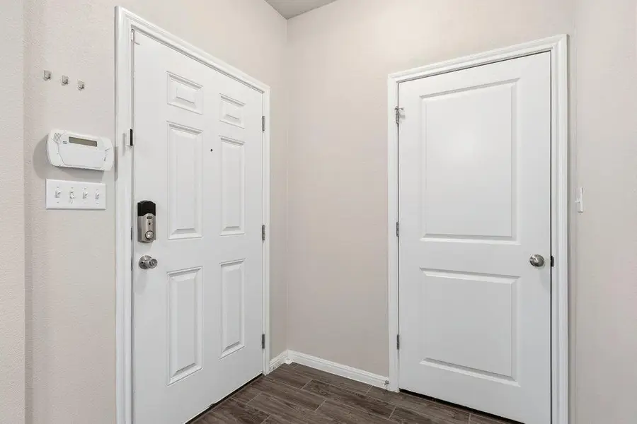 420 Spiny Lizard Ln, San Marcos, TX 78666 - #2