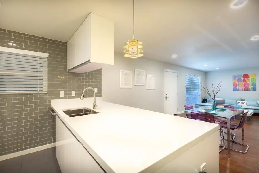 3110 Red River St #C-402, Austin, TX 78705 - #3