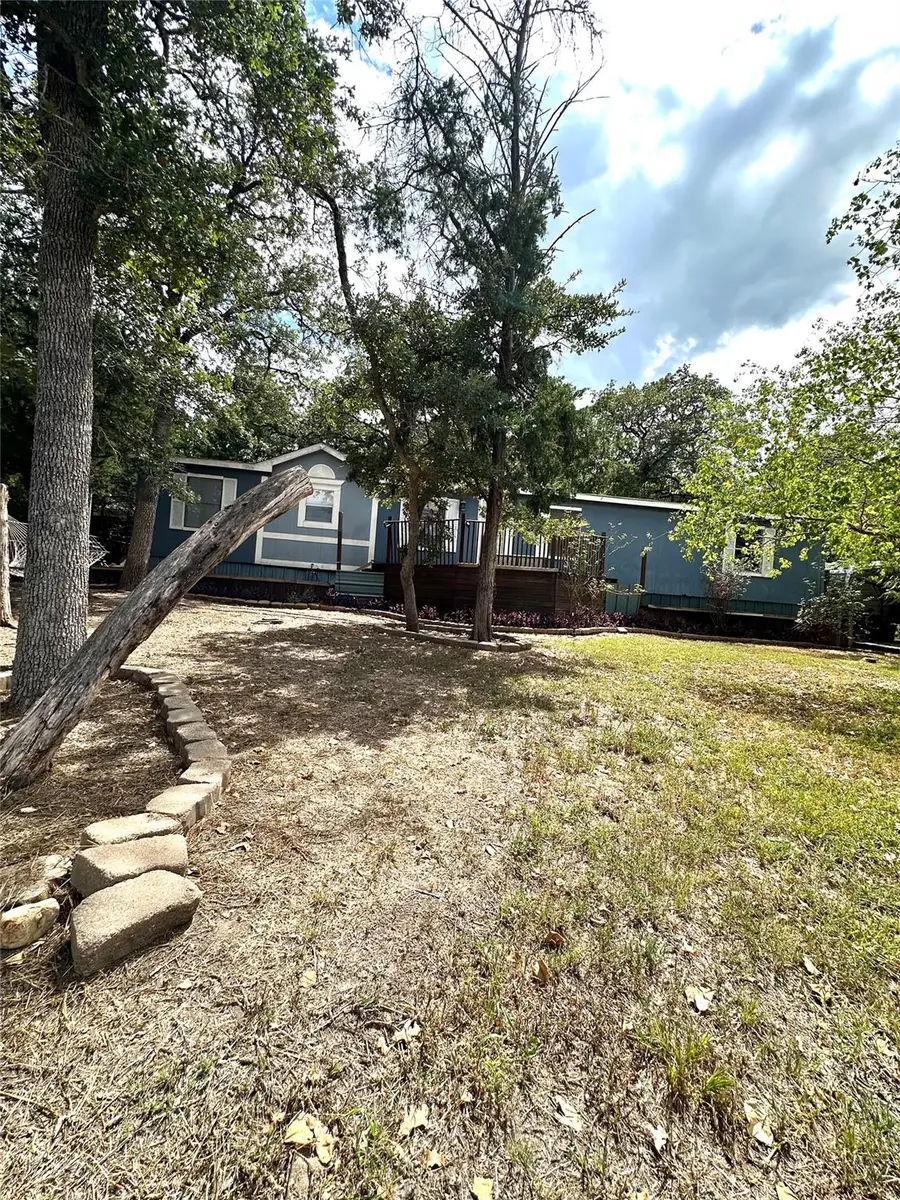 117 Shoshoni Dr, Smithville, TX 78957 - #3