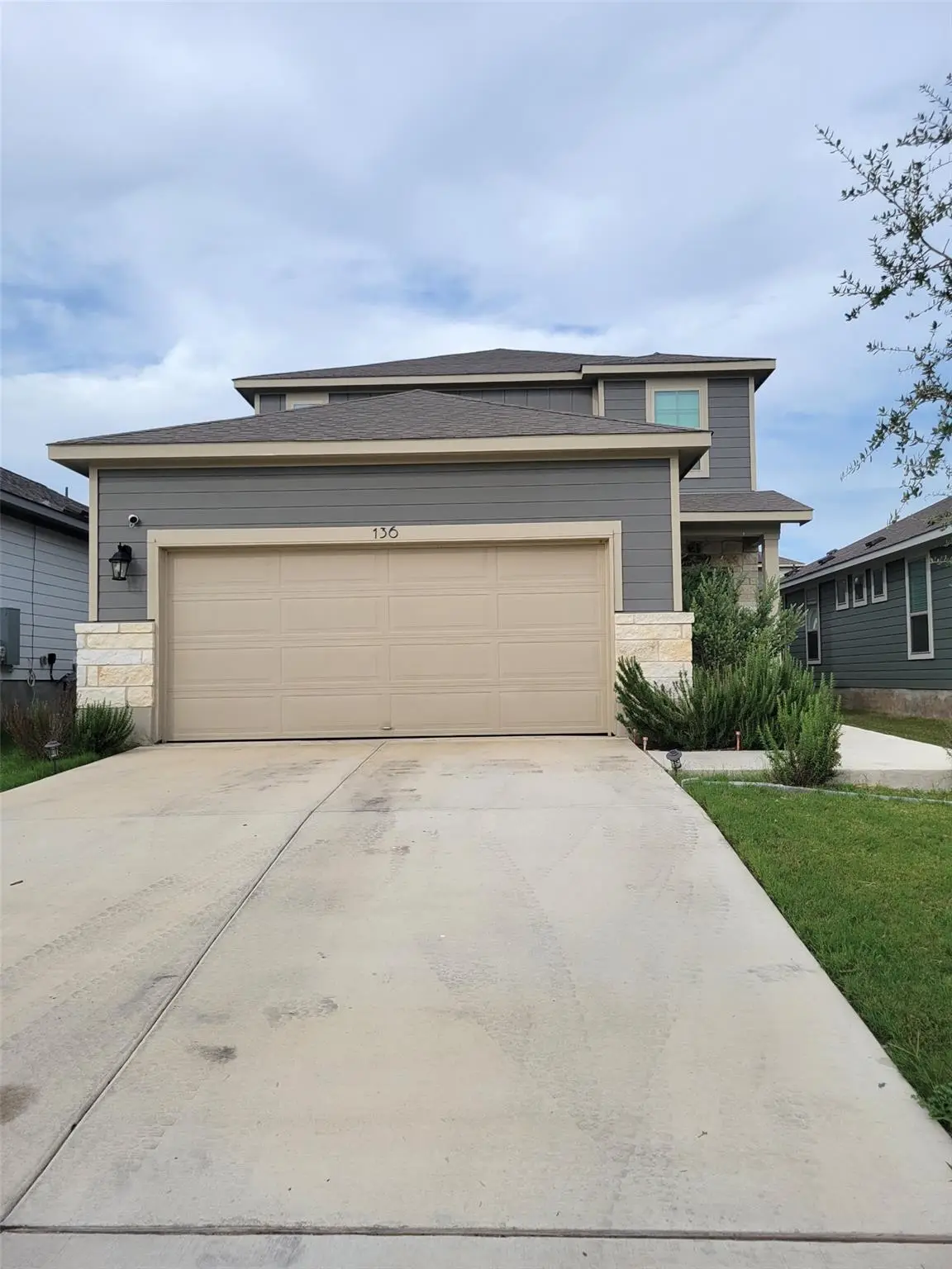 136 Eagles Dare Ln, Jarrell, TX 76537 - #1
