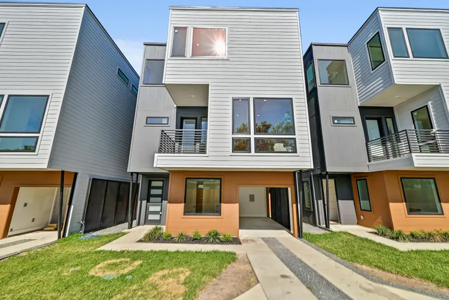 100 W Odell St #1, Austin, TX 78752 - #2