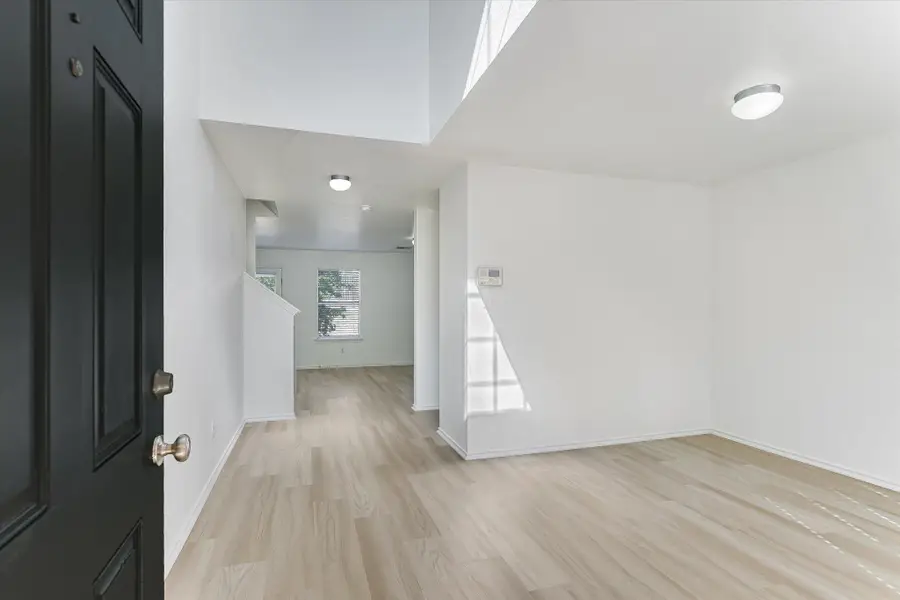 197 Peppergrass Cv, Kyle, TX 78640 - #2