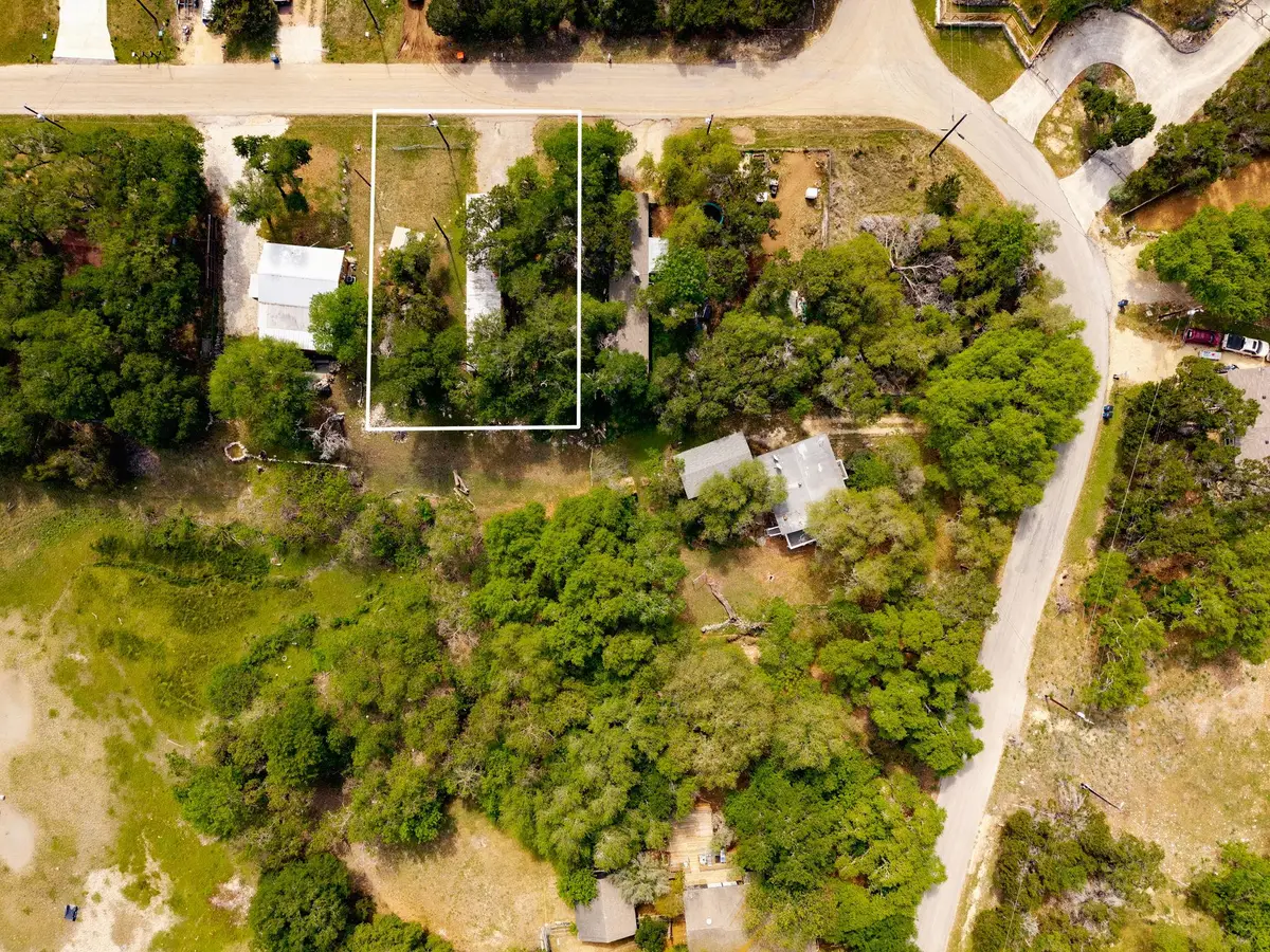 435 Burr Oak Ln, Canyon Lake, TX 78133 - #1