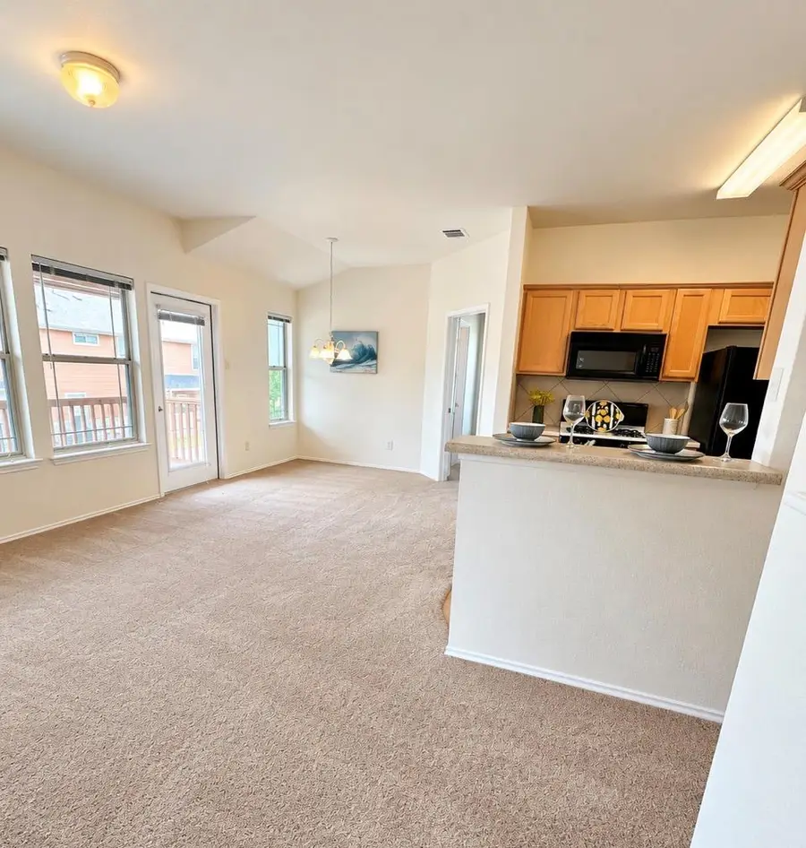 1481 E Old Settlers Blvd #901, Round Rock, TX 78664 - #3